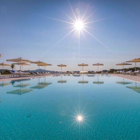 Paradise Resort And Spa San Teodoro  Dış mekan fotoğraf